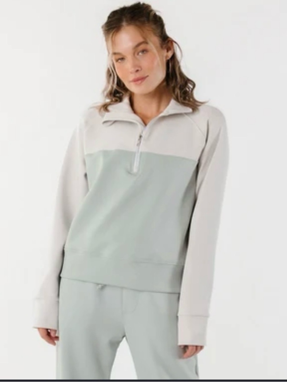 Albion Women's Half-Zip Colorblock Pullover in Cream and Pale Blue